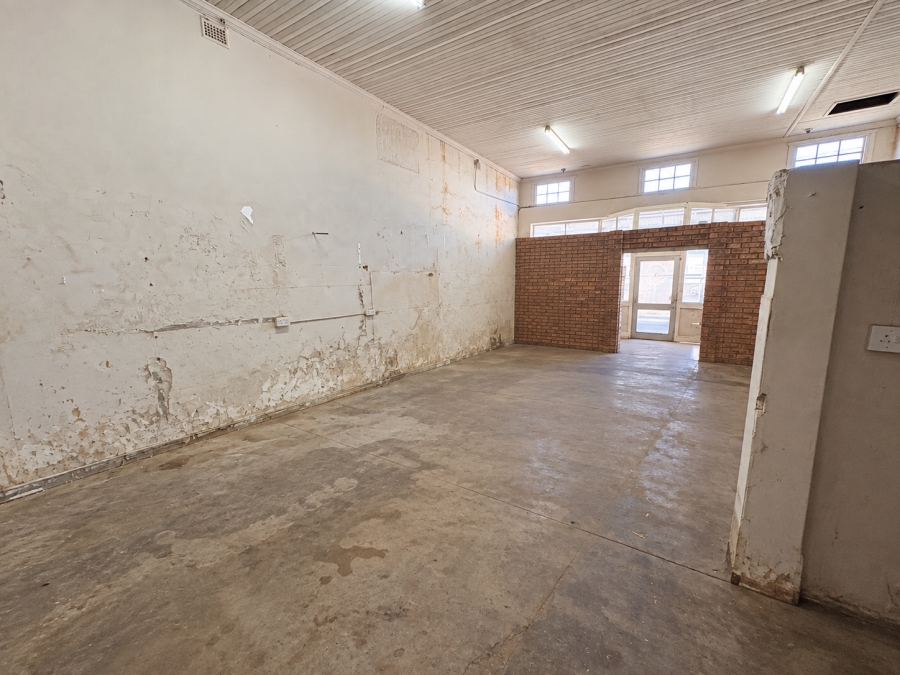 Commercial Property for Sale in Vincent Eastern Cape